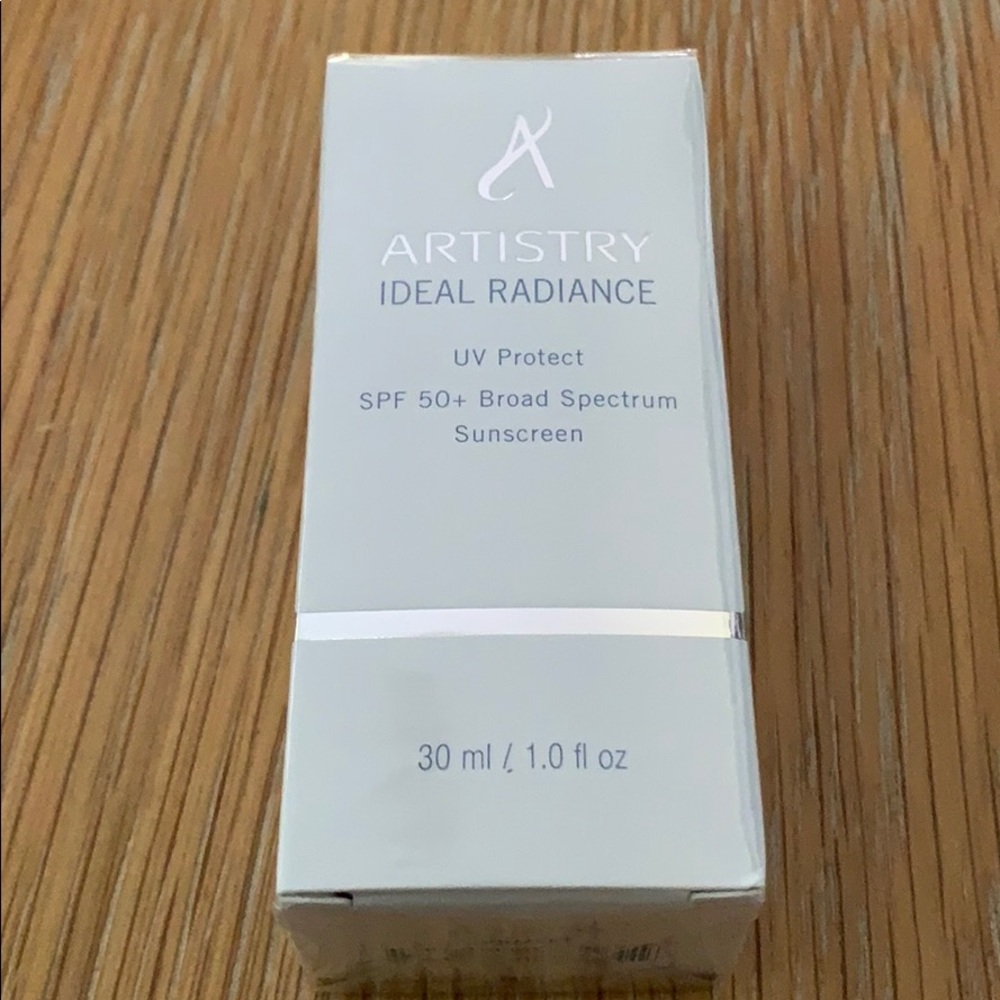 Artistry Ideal Radiance SPF 50 Sunscreen